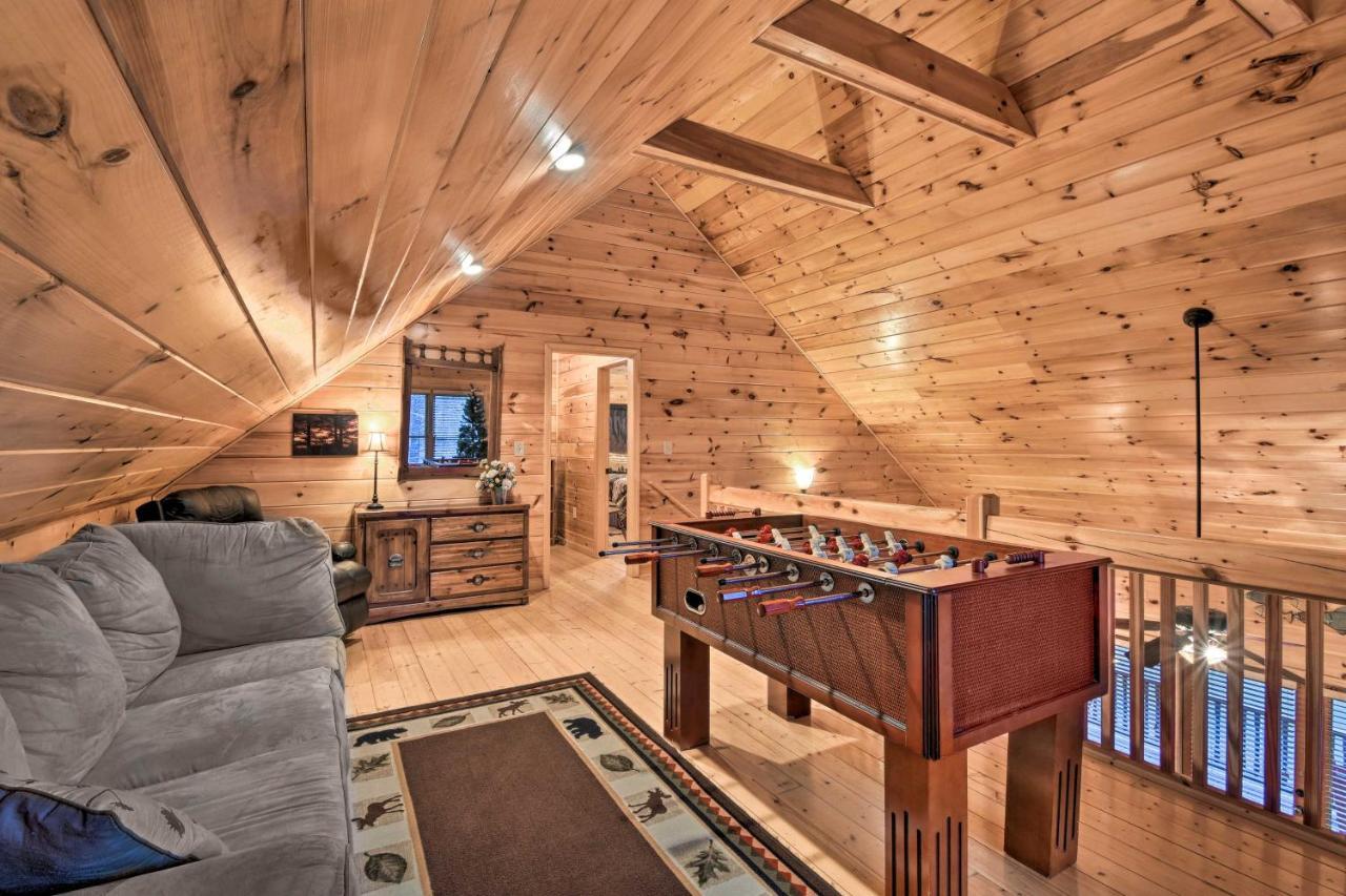 Riverside Ellijay Cabin With Hot Tub And Game Room 外观 照片